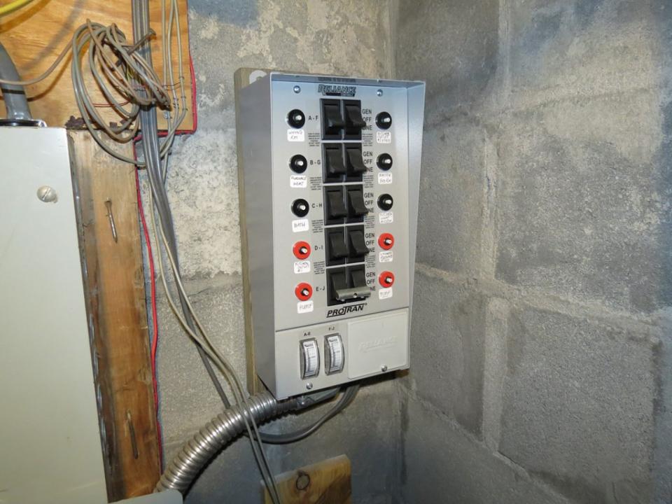 Generator Transfer Switch