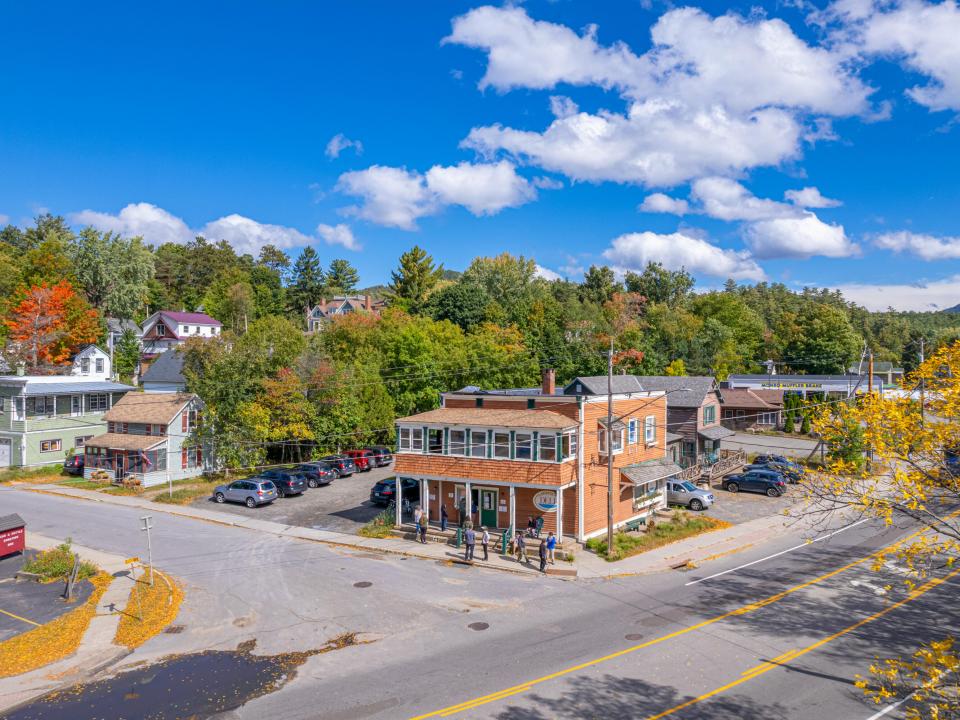 Lakeview Deli-20 (1)