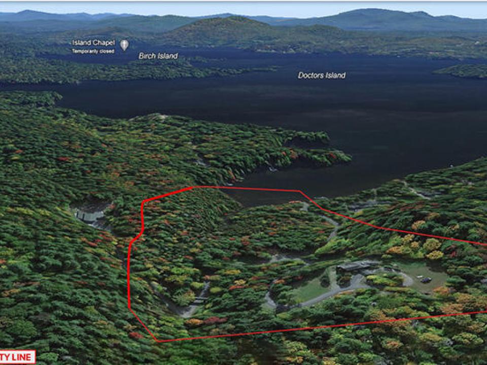 MajesticUpperSaranacLakeEstate_GoogleEar