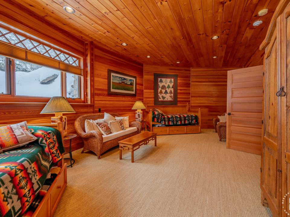 Bunk Room Lower Level