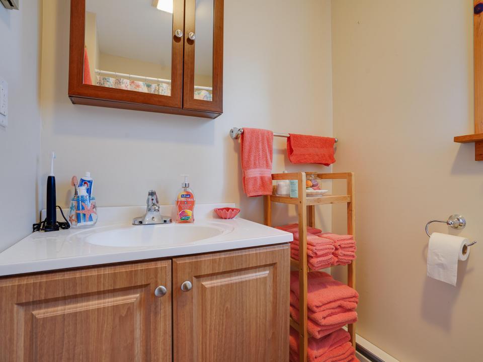 Apt #1-17
