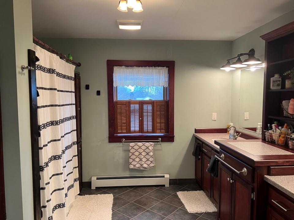 Primary Bedroom Bath