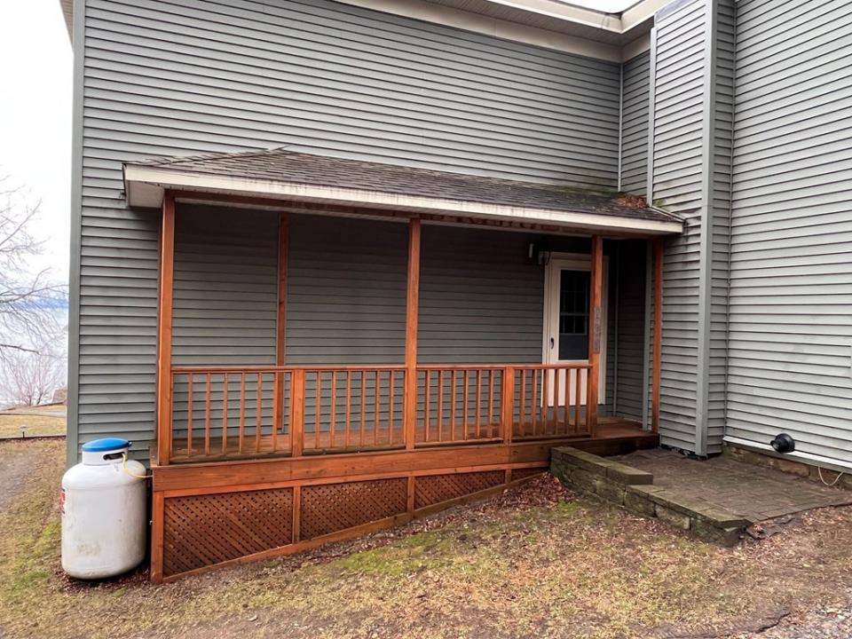 Apartment Separate Entrance