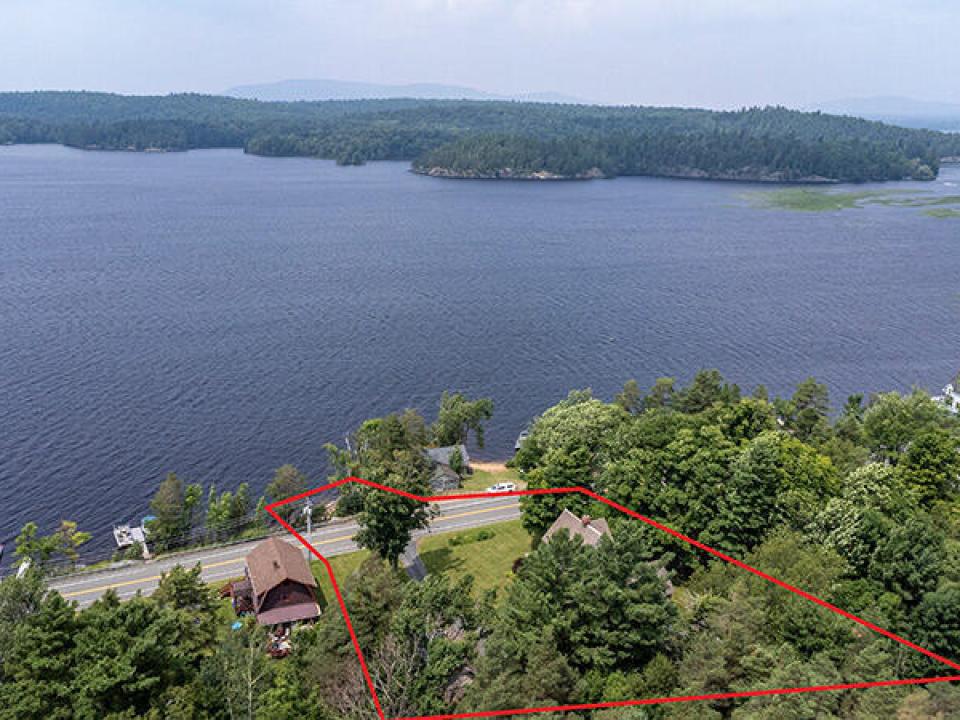 WaterfrontColonialInTupperLake_A_Exterio