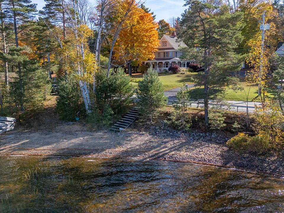 WaterfrontVictorianOnTupperLake_Fall25_A