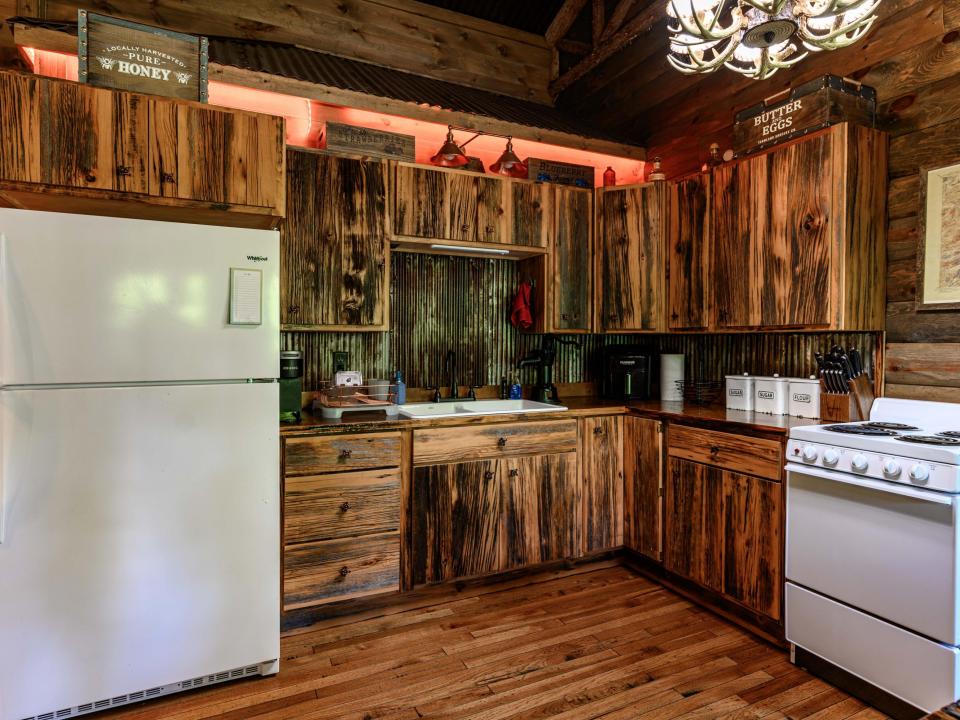 Cabin 1 Kitchen