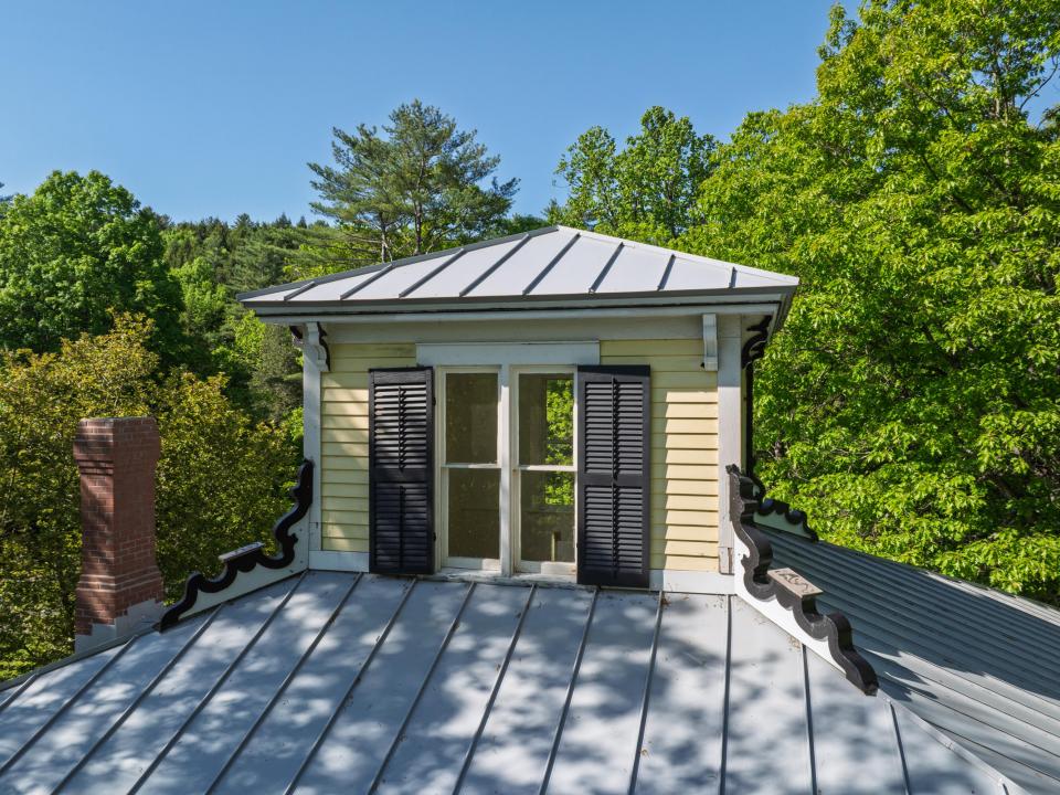 8219 River St Etown-16