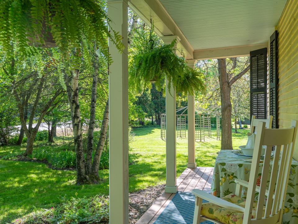 8219 River St Etown-54
