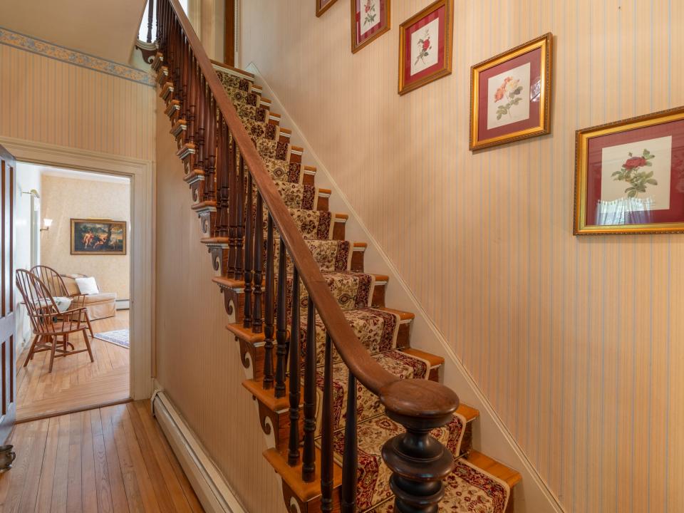 8219 River St Etown-56