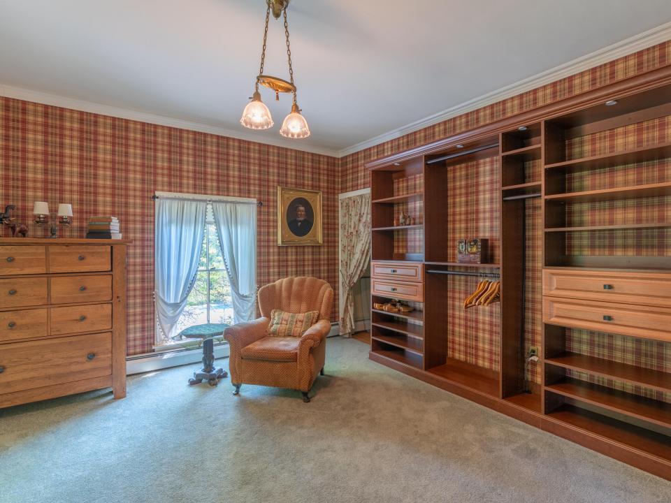8219 River St Etown-58