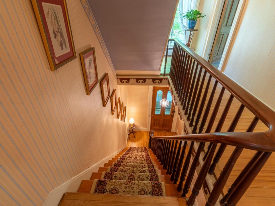 8219 River St Etown-61