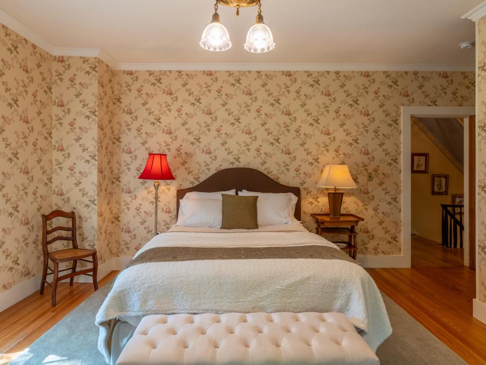 8219 River St Etown-63