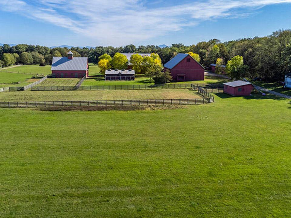 SunsetFarmInWillsboro_Fall_A_Farm_Buildi