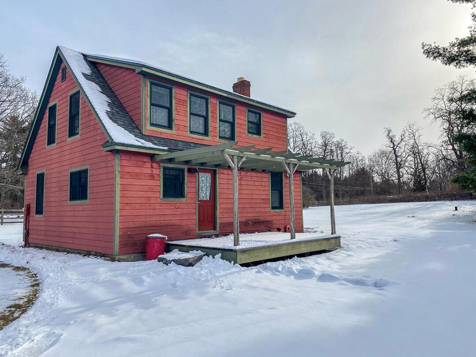 Exterior_Farmhouse