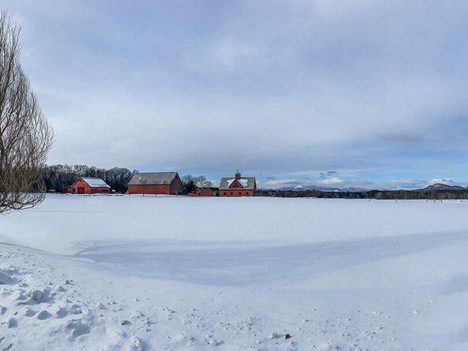 Farm_Mountain_Winter_2