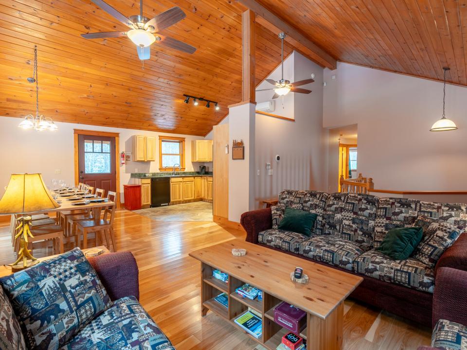 142 Spruce Ln JAY-33