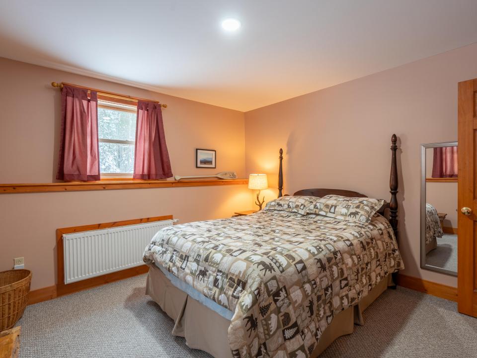 142 Spruce Ln JAY-56