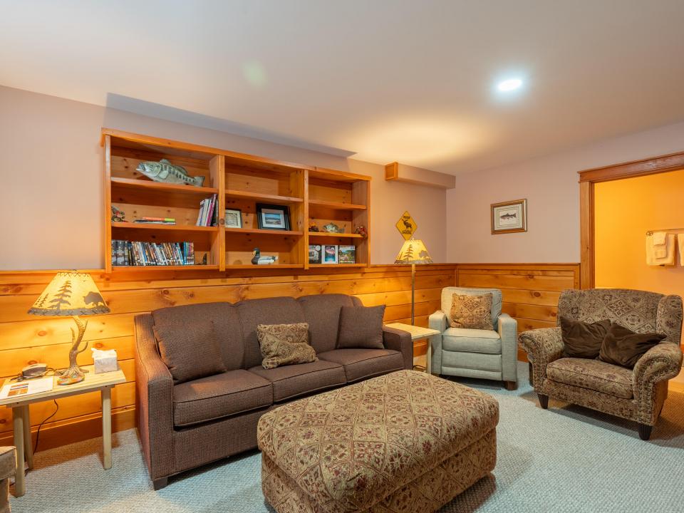 142 Spruce Ln JAY-59