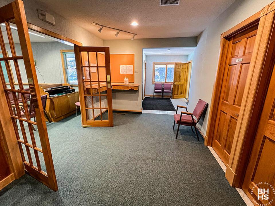 AusableKingdomHome_ReceptionArea_Entry