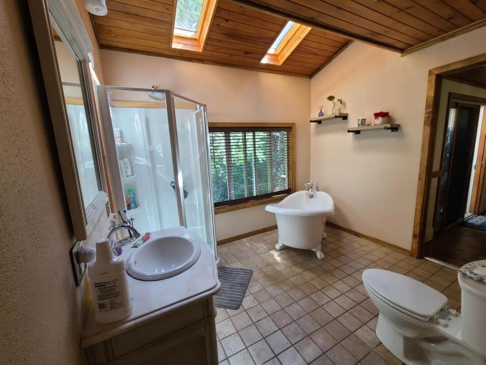 Bath1