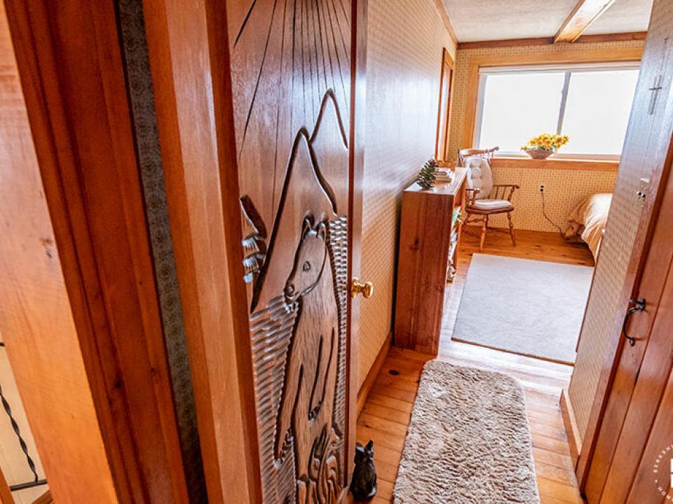 WestportFarmOnHaldsRoad_Bedroom2_Door