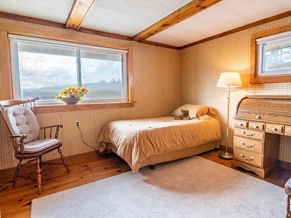 WestportFarmOnHaldsRoad_Bedroom2_MainLev