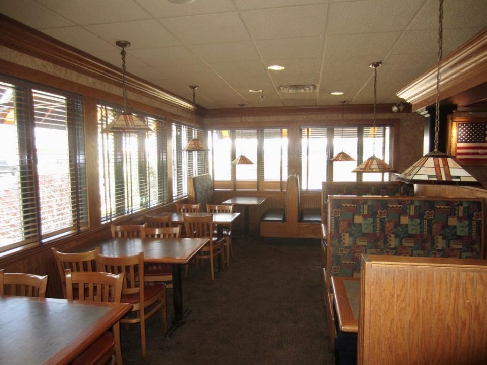 Photo 11