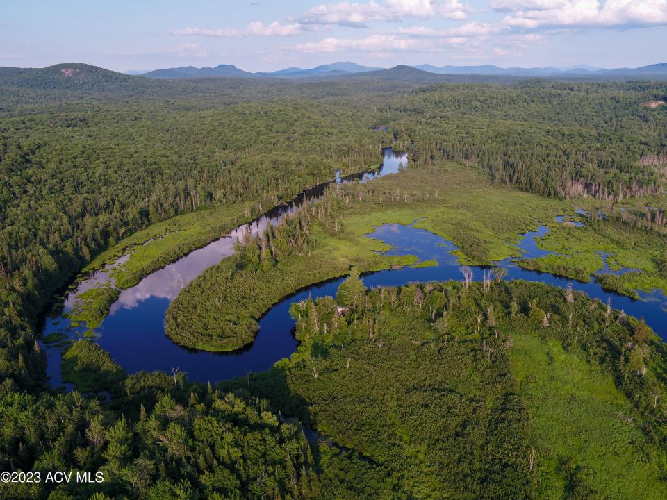 585 Trim Road-2-10