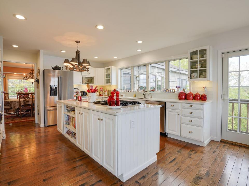 McGrath - kitchen IV