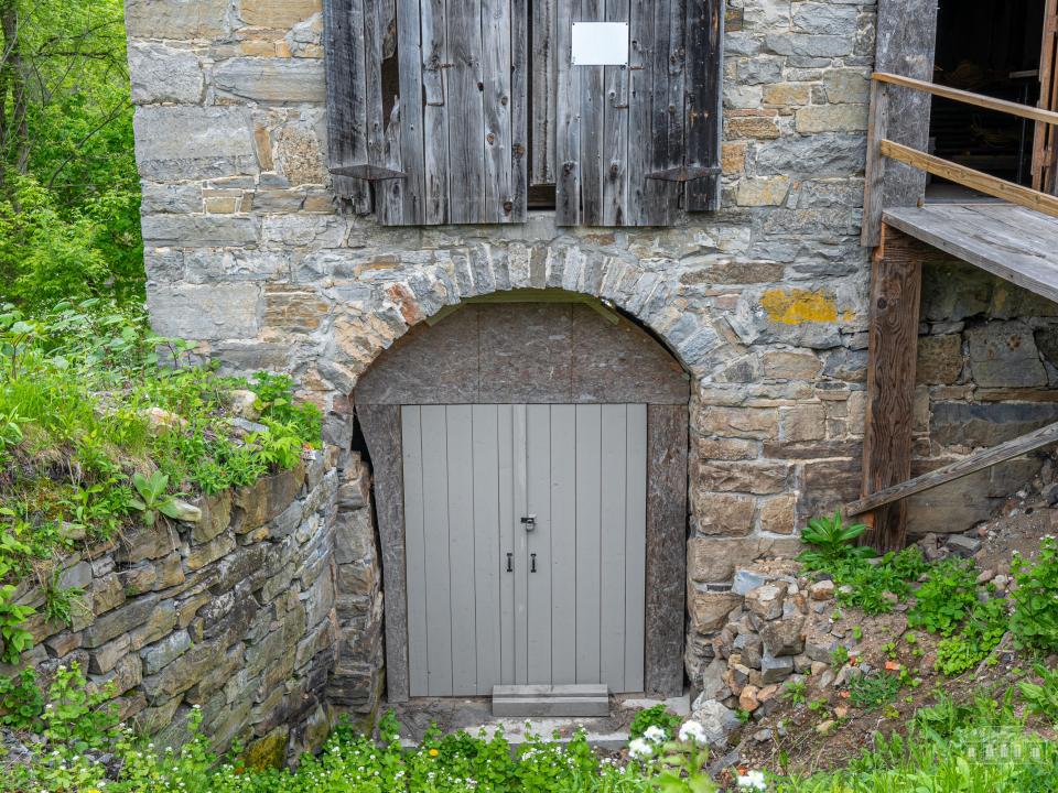 49 Gillialand Ln Willsboro-28