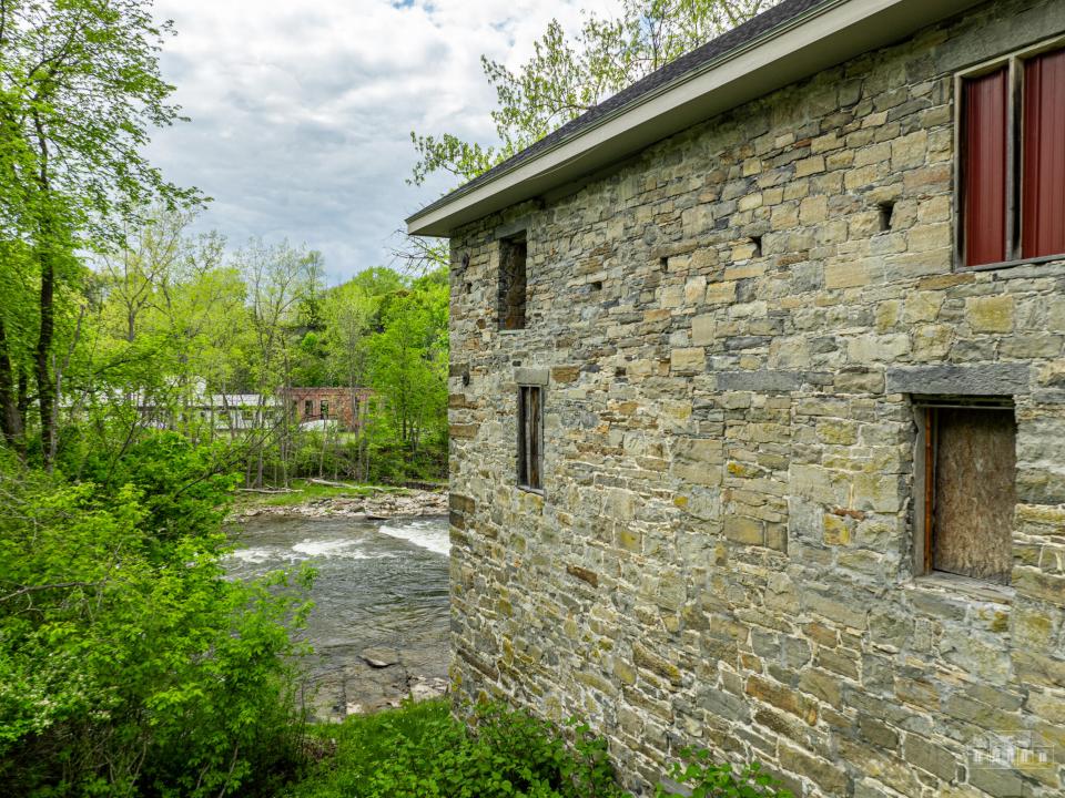 49 Gillialand Ln Willsboro-6