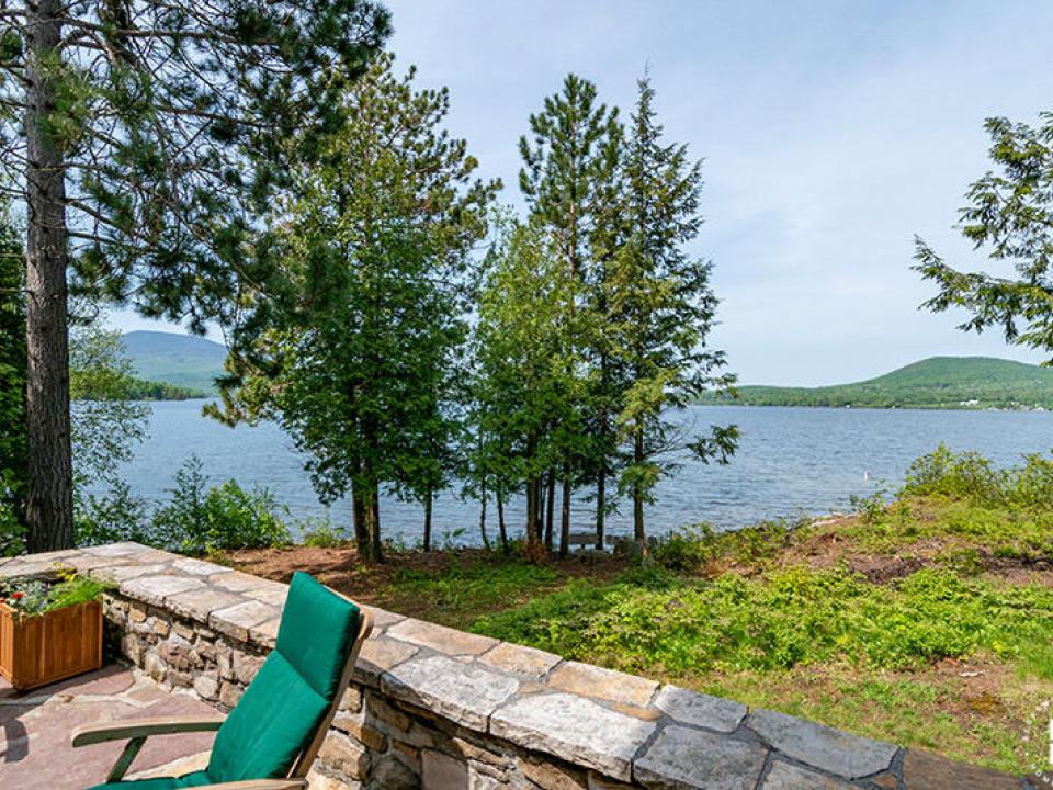 CampNorthwindOnChazyLake_MainHouse_Patio