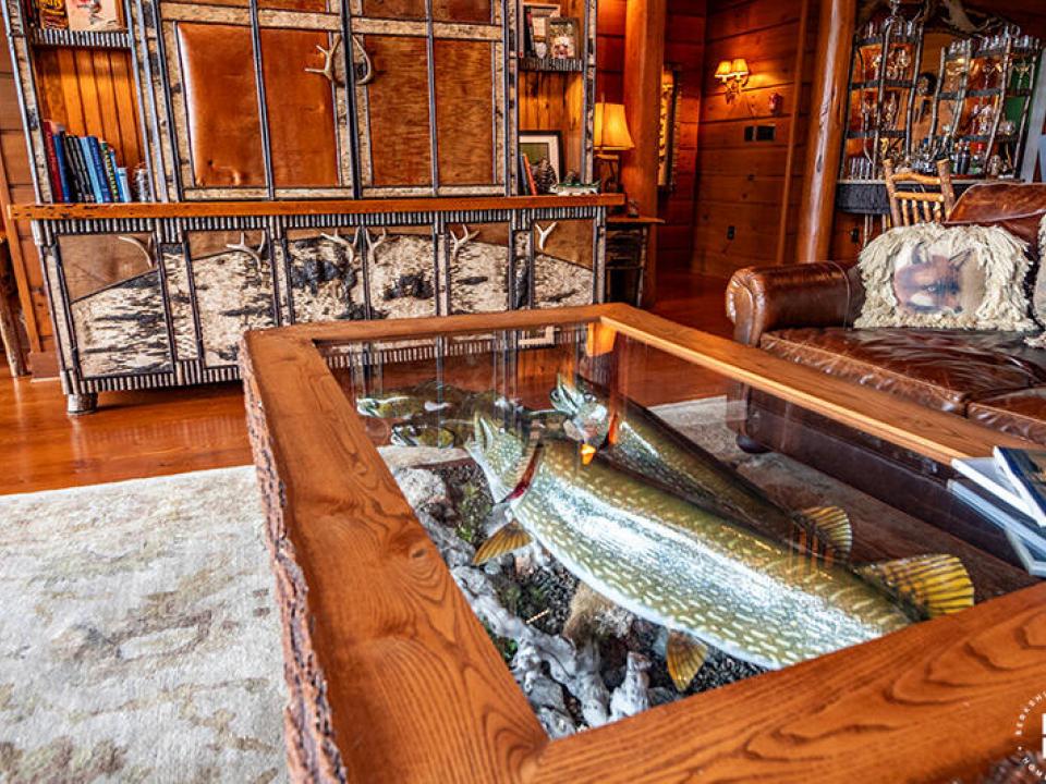 CampWawbeekOnUpperSaranacLake_CoffeeTabl