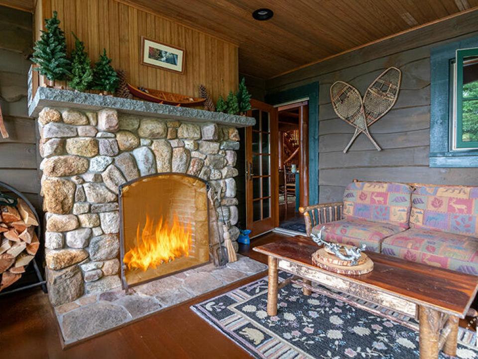 CampWawbeekOnUpperSaranacLake_ScreenedPo