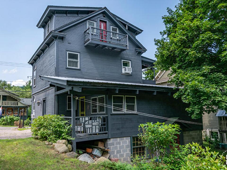 TheCastleInKeene_Exterior_Back