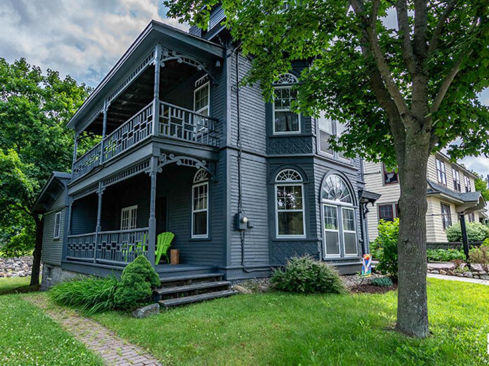 TheCastleInKeene_Exterior_L