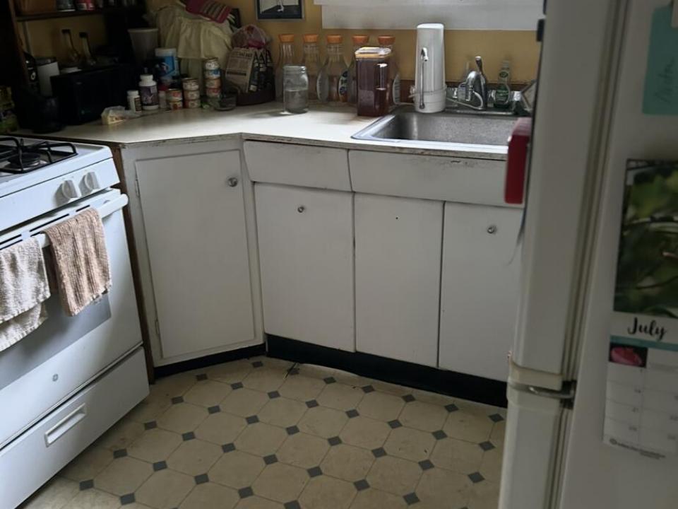 A kitchen