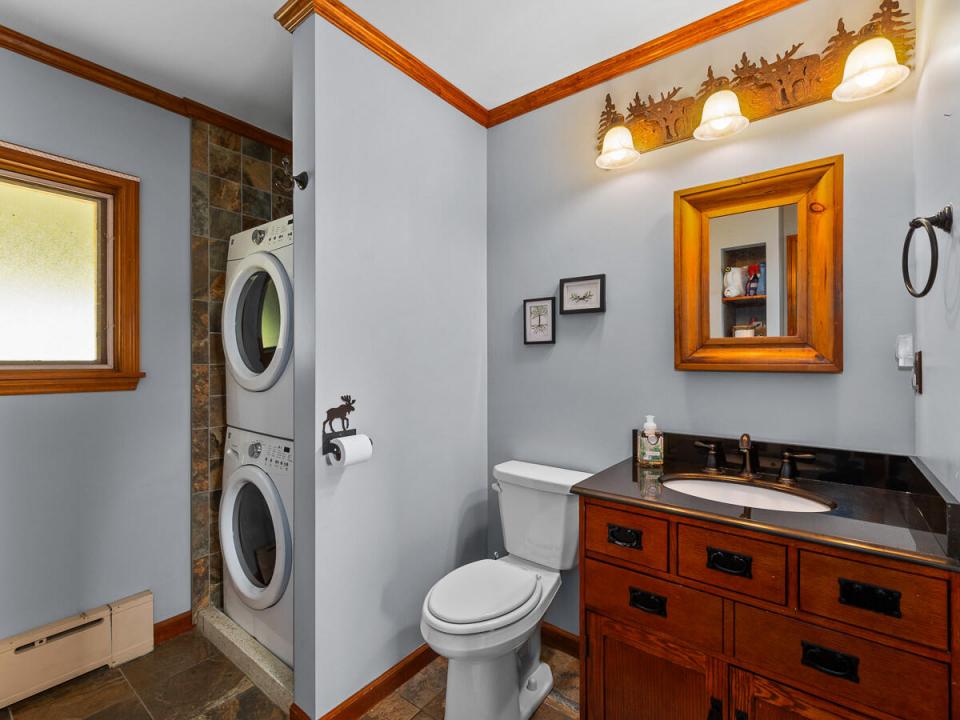 Guest bath
