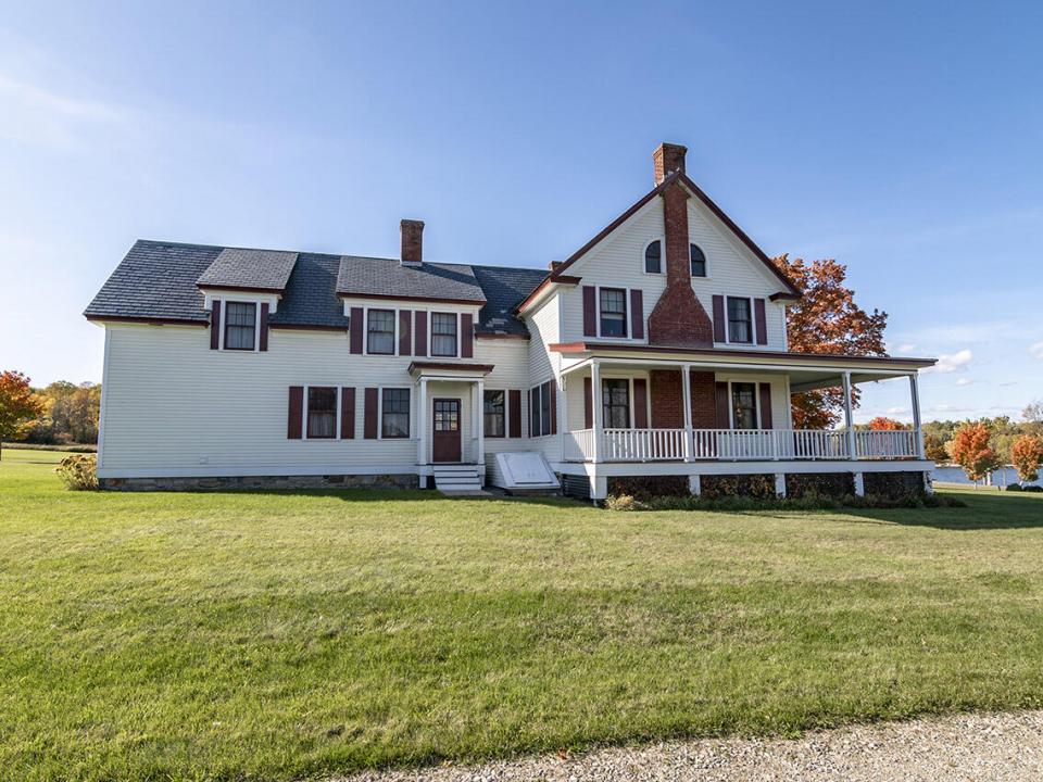Exterior_2