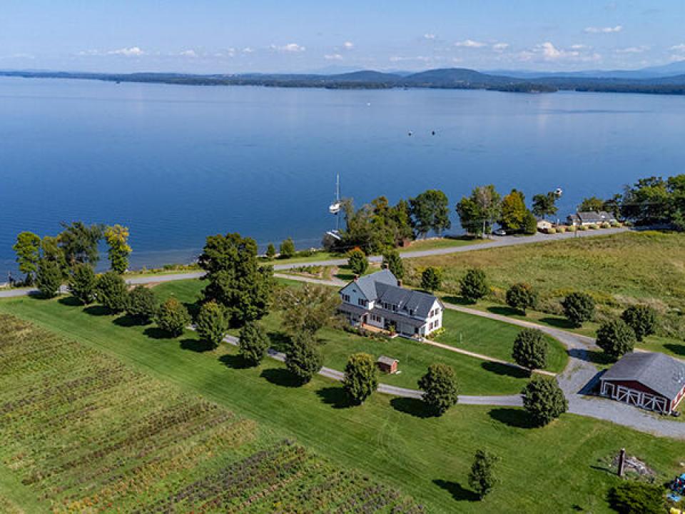 SheldonFarmOnLakeChamplain_A_Exterior_Mo