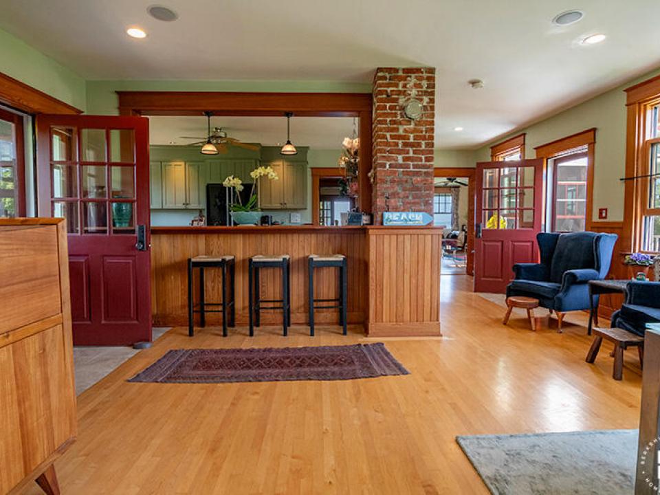 SheldonFarmOnLakeChamplain_BreakfastBar_