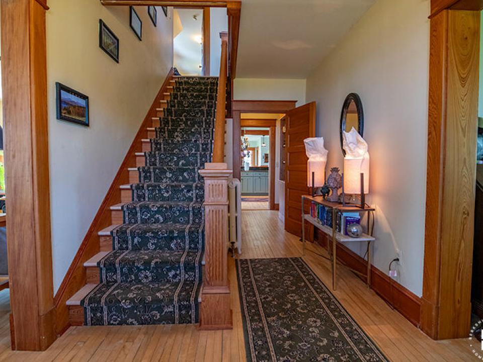 SheldonFarmOnLakeChamplain_Stairway