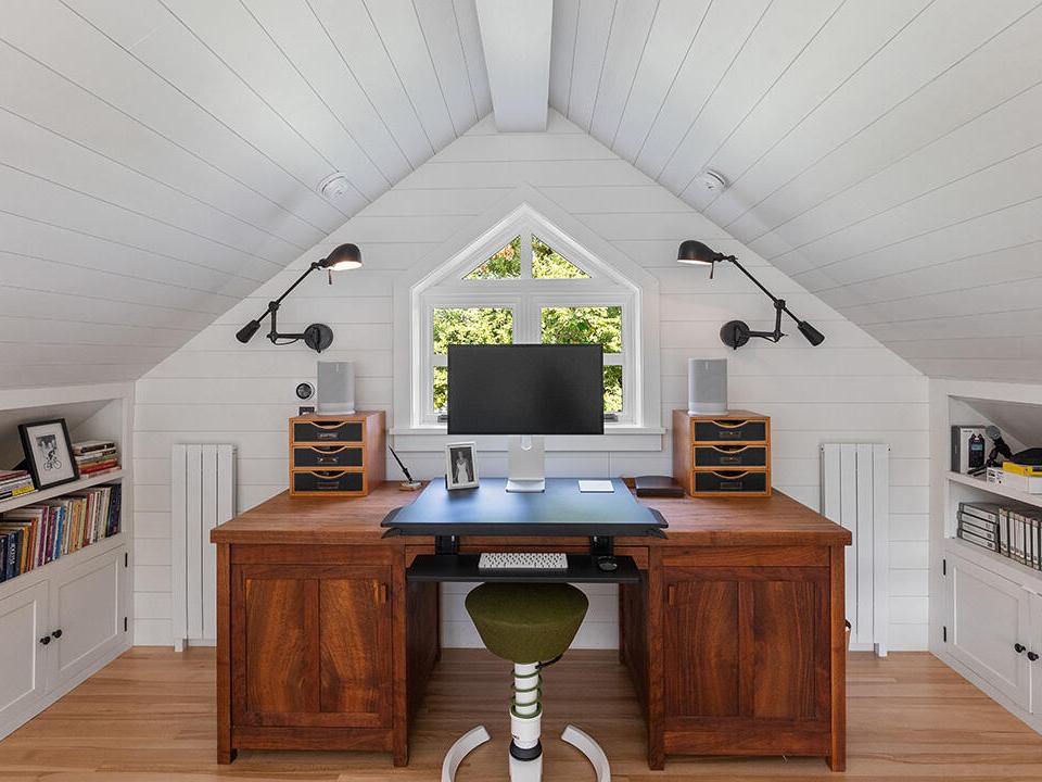 Office/Bedroom in Guest House