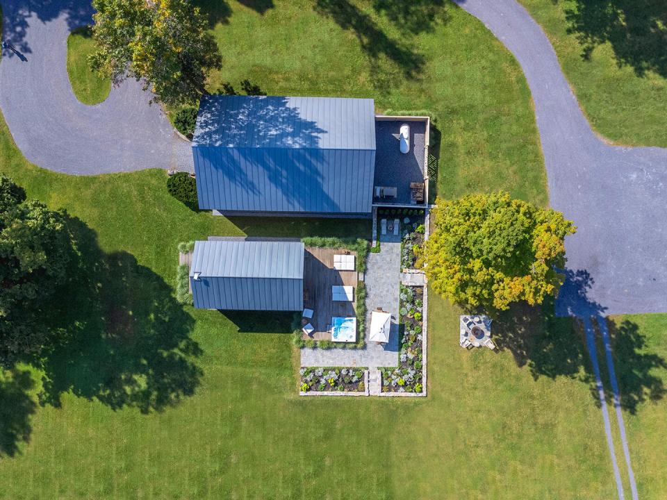 Barn & Guest House