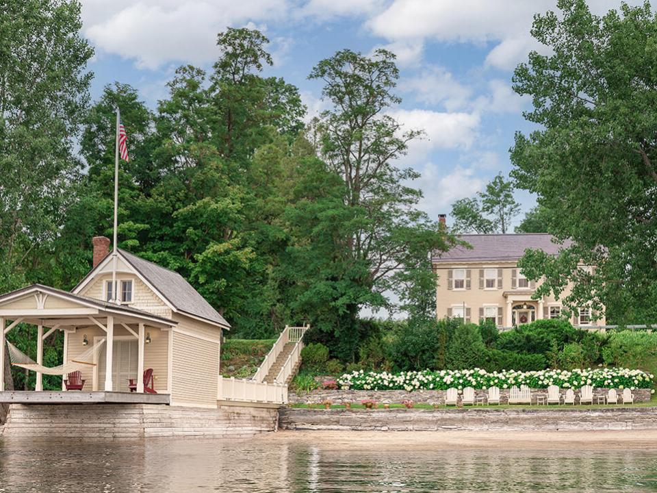 Rosslyn_Real_Estate-1_Web Rosslyn_Real_Estate-1_Web