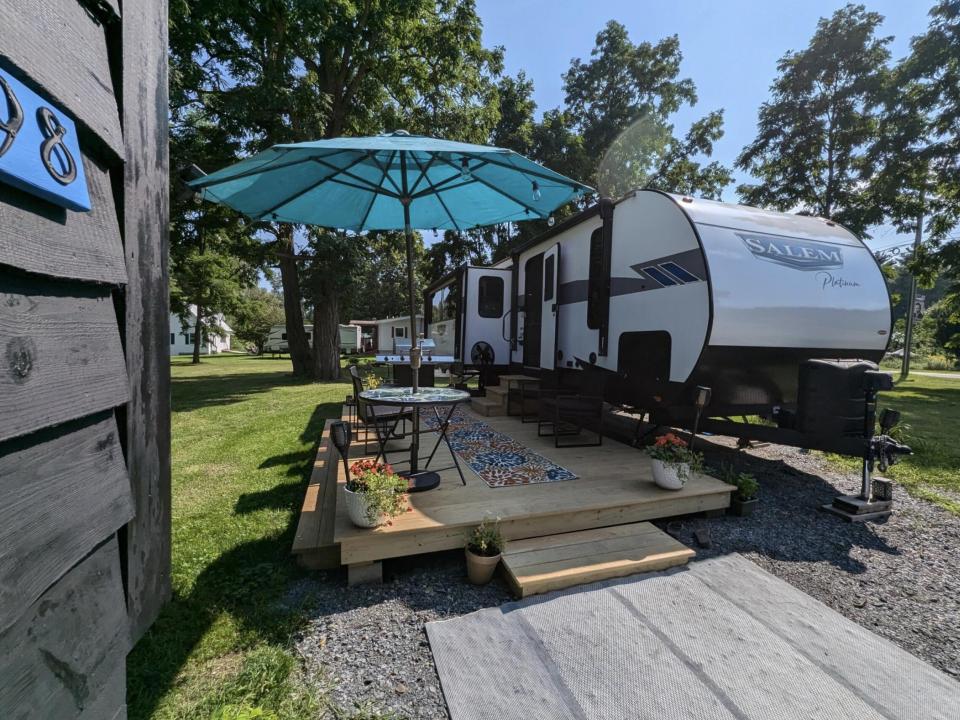 DD2DD8EC-753E-4D65-860F-3579A252A3CD