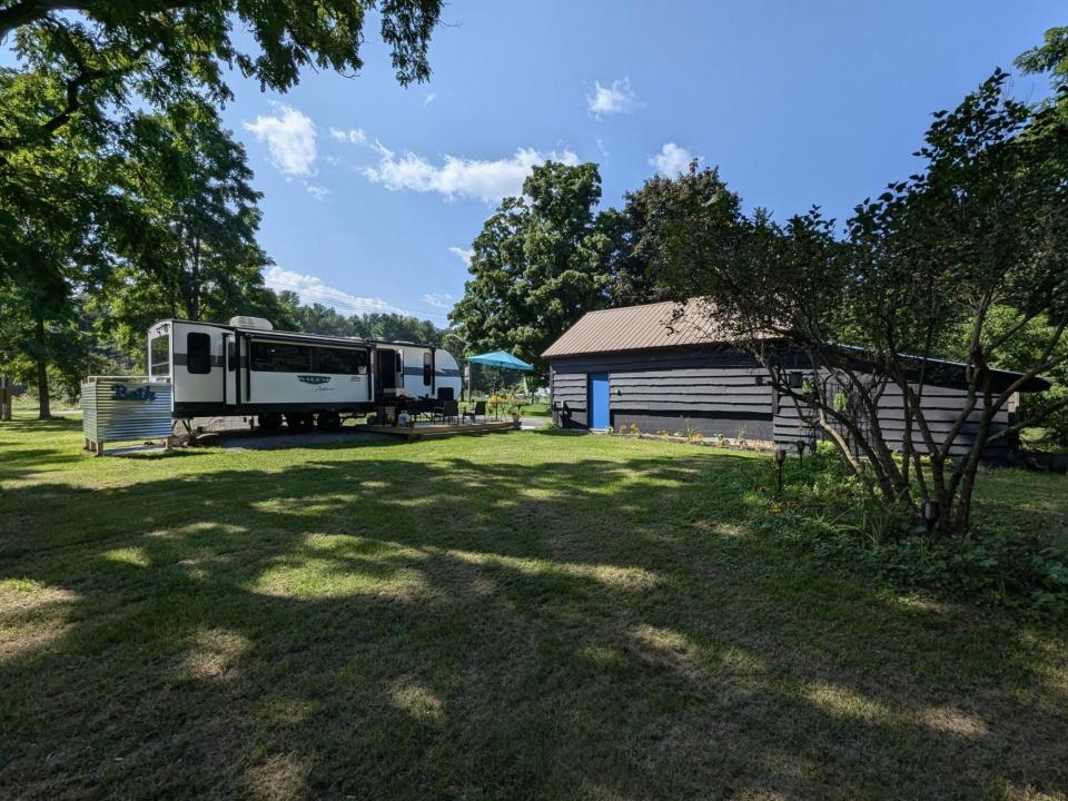 92216573-E3B6-4360-A988-F4765EE799FF