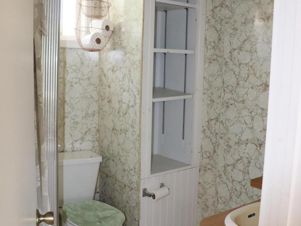 bath2JPG
