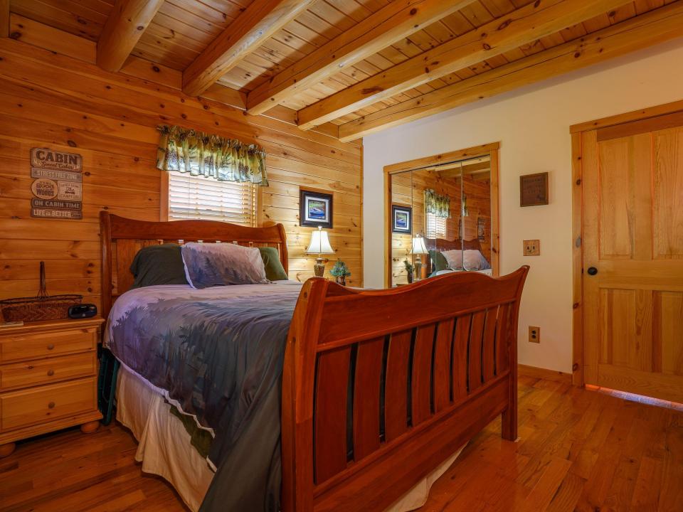 Kenniston - Lake Simond - bedroom II ang