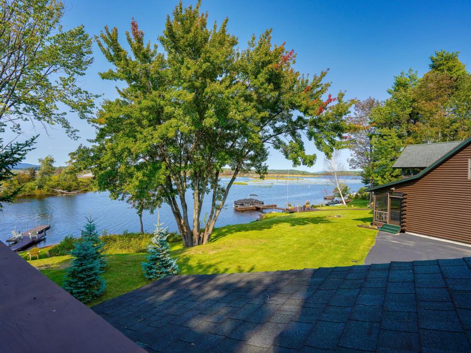 Kenniston - Lake Simond - guest cottage